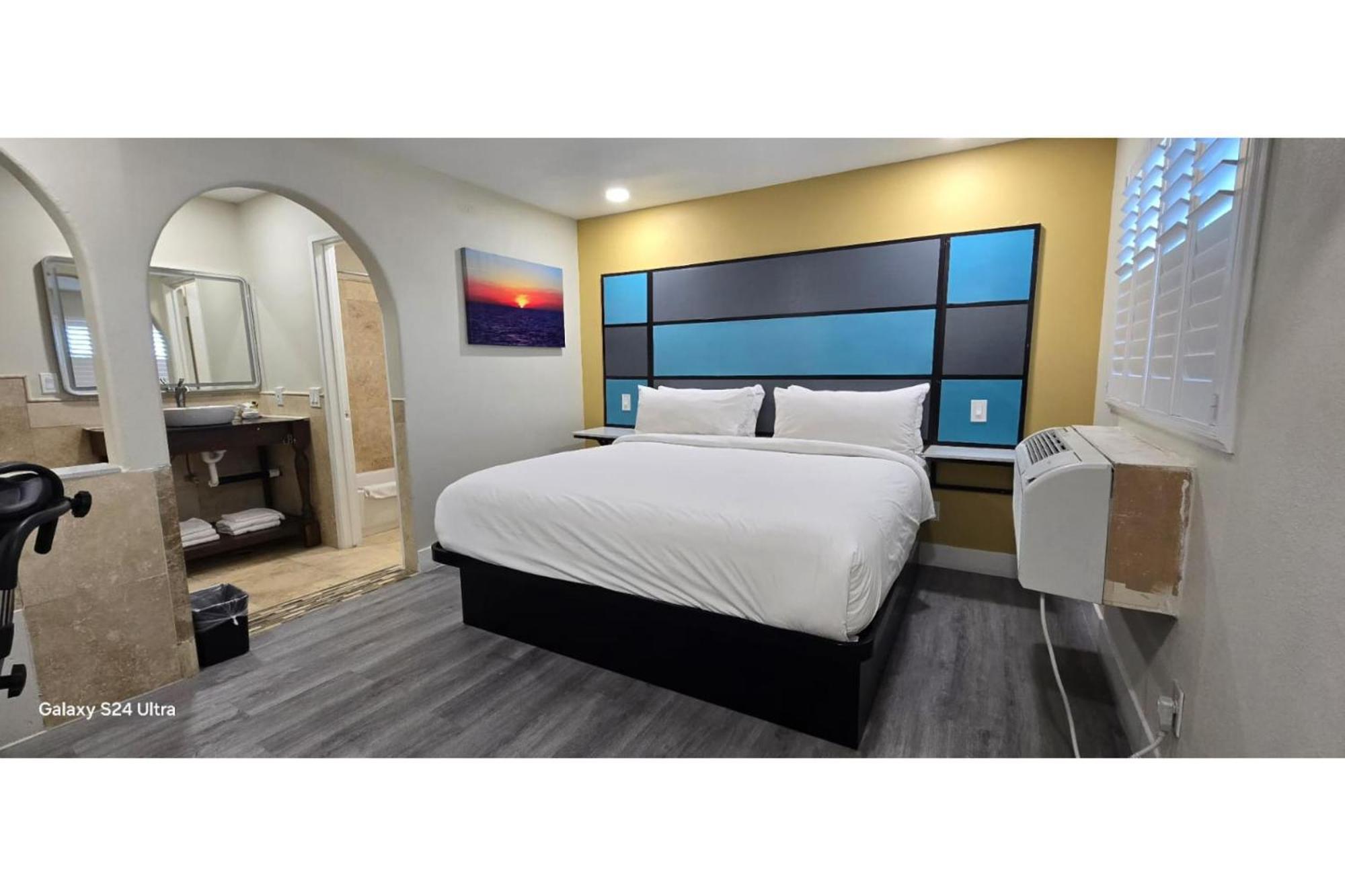Hotel Avenida Victorville I 15 Exterior photo