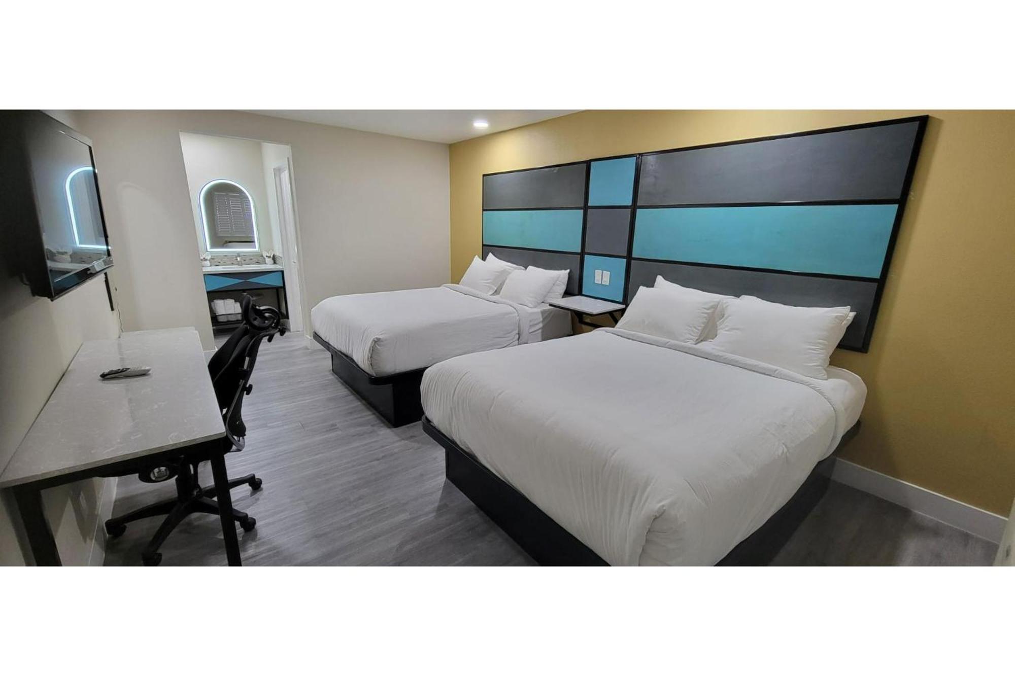 Hotel Avenida Victorville I 15 Exterior photo